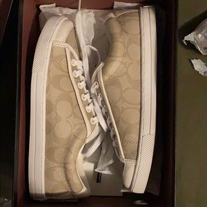 Brand new coach sneakers only worn once